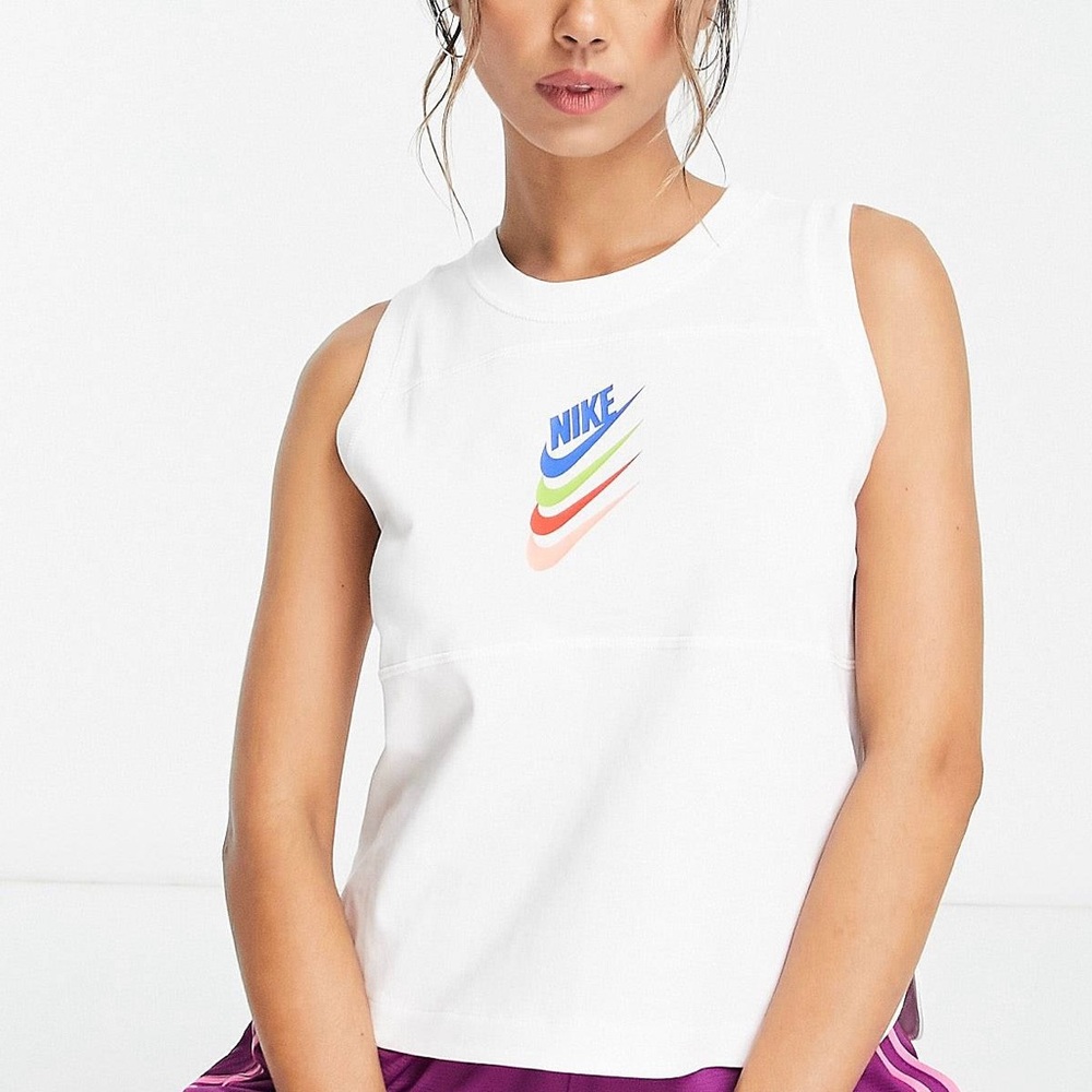 Brand New Nike DNA Stacked Active Short Set